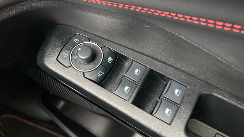 Ford Puma 1.0 EcoBoost Hybrid mHEV ST-Line X 5dr Petrol Hatchback